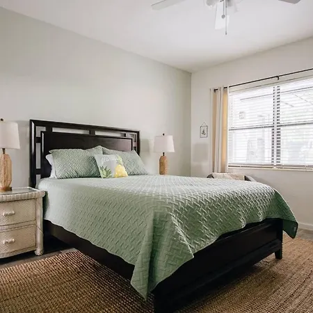 Studio In Pompano Beach Two Blocks From The Ocean Exterior photo